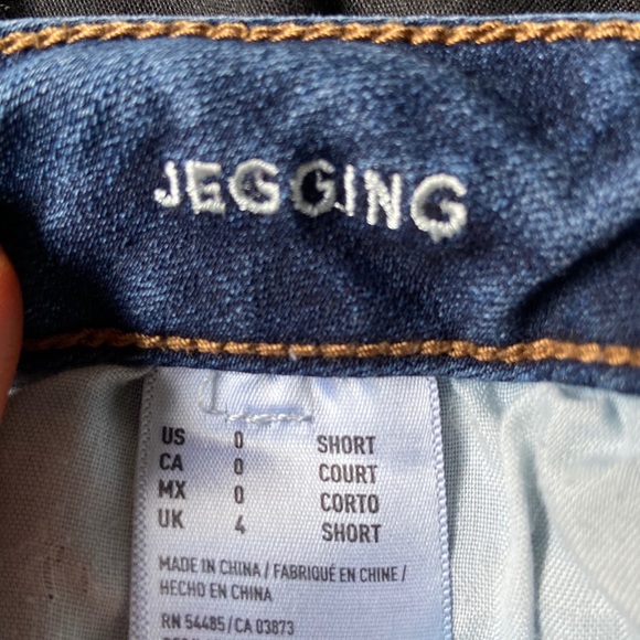 Jeans - Picture 2 of 4